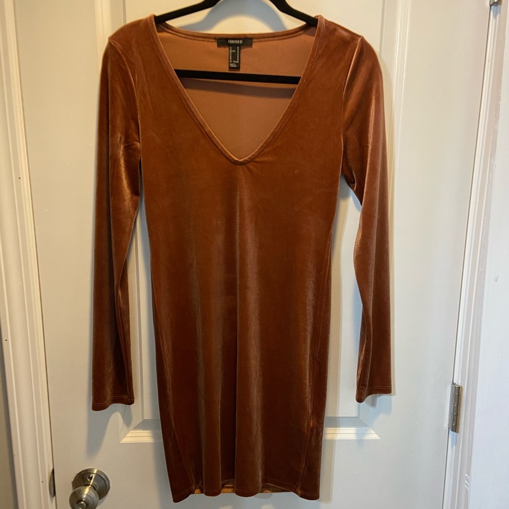 Velvet bodycon dress!